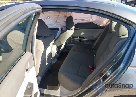 2010 Honda Accord 2.4 Ex z USA, uszkodzony, nr VIN 1HGCP2F7XAA194736